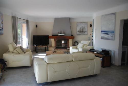 Hostal La Calanque Du Boucharel