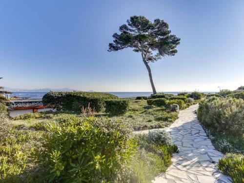 Apartment Les Louvans-2