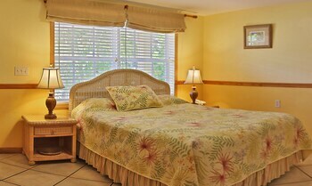 Bed & Breakfast Manatee Bay Inn