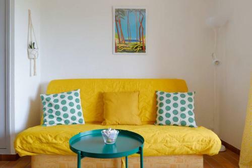 Apartamento St-cyr - Studio Avec Balcon, Vue Mer Et Proche Plage