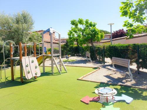 Charmante Maison Avec Piscine