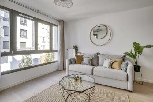 Apartamento Superbe Appartement Avec Balcon Et Parking Proche Paris