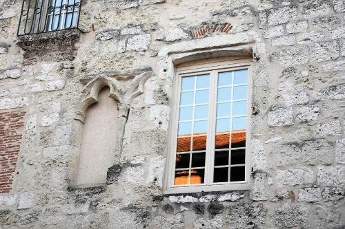 Villa Maison de Caract�re Dans La Bastide Foyenne