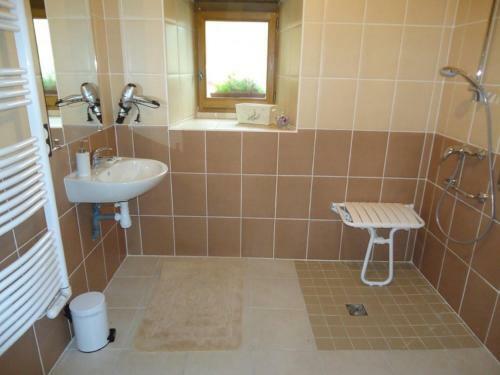 Bed & Breakfast Ferme Cidricole Hugues Desfri�ches