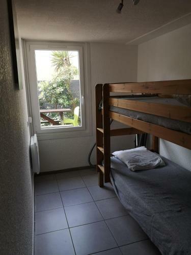 Apartamento Escale, � 150m de La Plage Appt T3 Rdc Ar