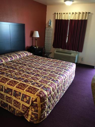 Motel Ozark Inn