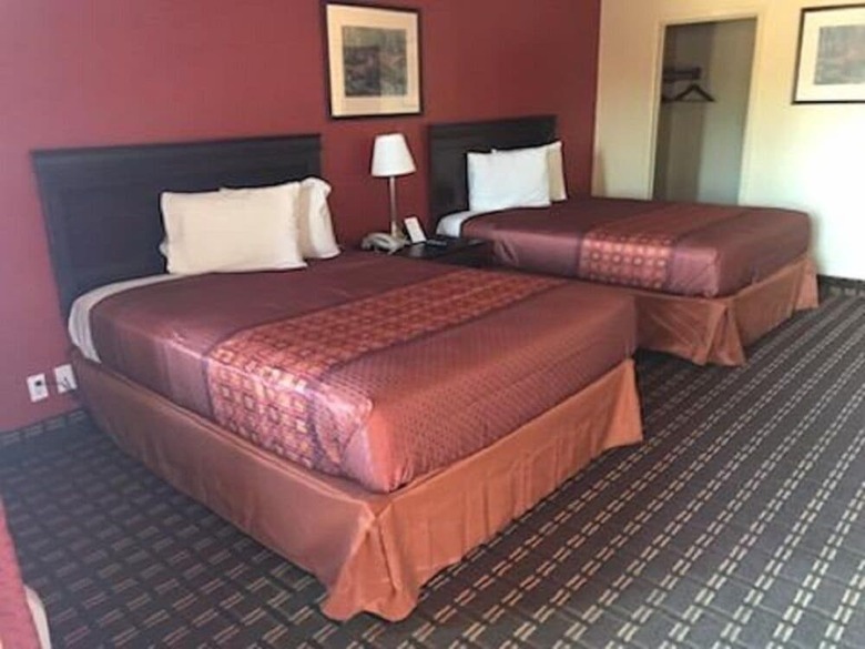 Palace Motel