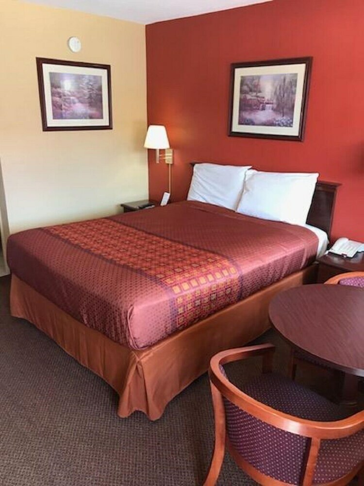 Palace Motel