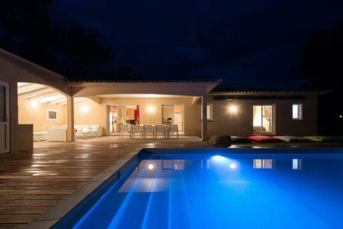 Villa Poggio Rosso - Pool-house & Piscine Chauff�e