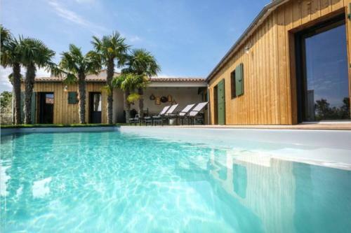 Villa Terracotta -230m2, Piscine Chauff�e, Jardin