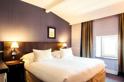 Hotel Au Logis Des Remparts