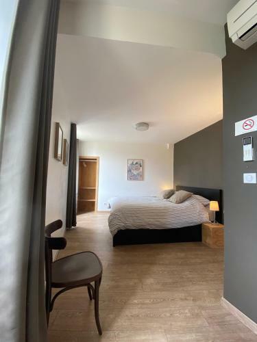 Hostal Logis Des Jurats