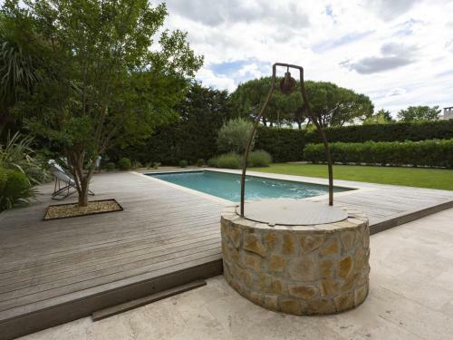 Maison Saint-�tienne-du-gr�s, 6 Pi�ces, 8 Personnes - Fr-1-599-17
