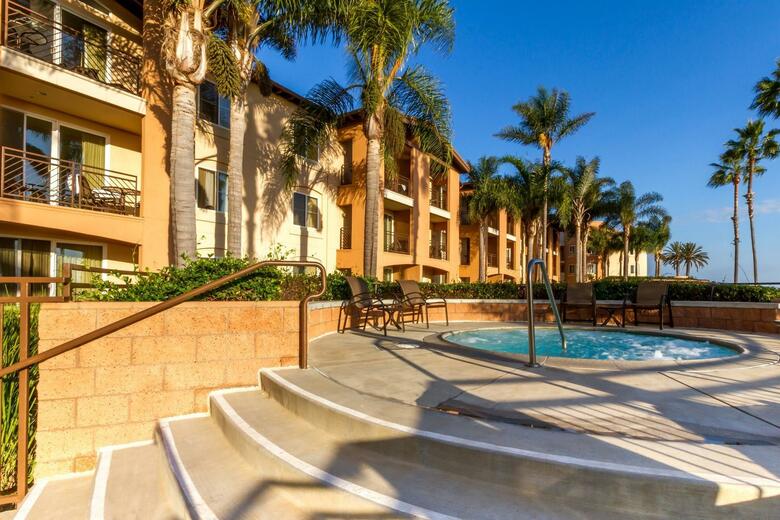 Grand Pacific Palisades Resort & Hotel