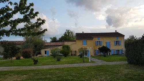 Gite Et Piscine Tarn Domaine Des Vignes