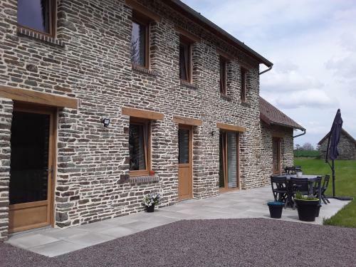G�te de Landemeure, 10 Couchages, Acc�s Pmr