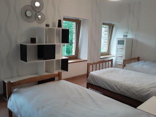 G�te de Landemeure, 10 Couchages, Acc�s Pmr