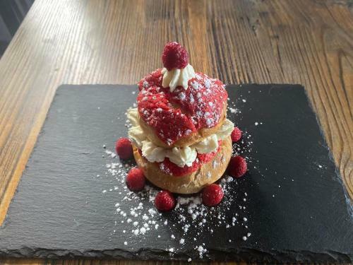 Hotel H�tel Restaurant Le Saint Gillois