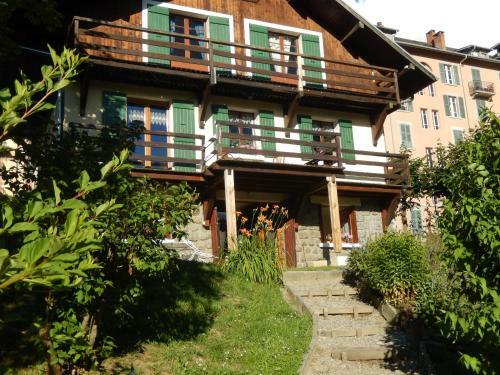 Apartamentos Les Clarines