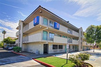 Motel 6 Phoenix West