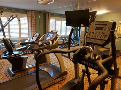 Holiday Inn Express Hotel & Suites Marana