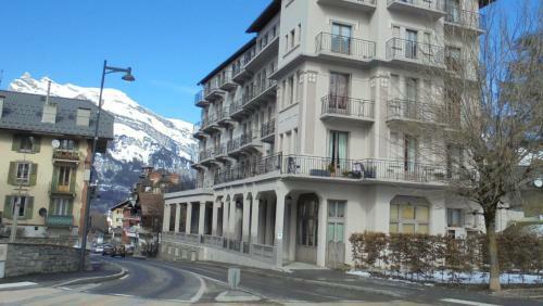 Apartamento Joli T3 Proche Centre Et T�l�cabines