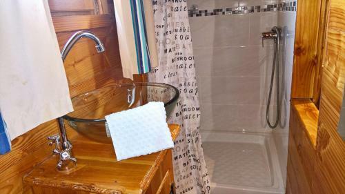 Hostal Roulottes Au Pied Du Vercors