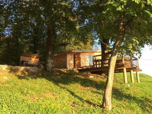 Aux Pr�s Du Lac