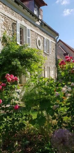 Hostal Avenue Du Ch�teau