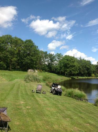 L?etang Carp Fishing Lake And Gite