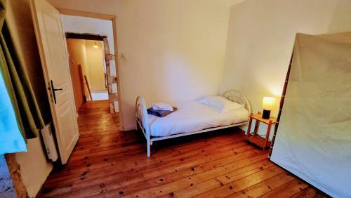 4 Bedroom Holiday Home With Private Pool And Garden