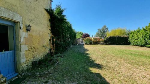 4 Bedroom Holiday Home With Private Pool And Garden