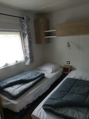 Les Chenes " Camping Les Dunes de Contis " St Julien En Born
