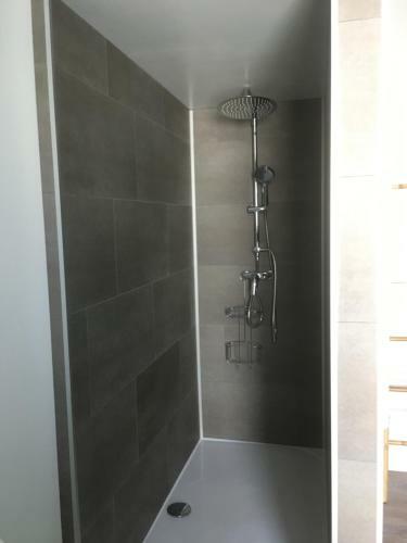 Apartamento G�te Avec Jacuzzi Privatif � Proximit� de L'oc�an