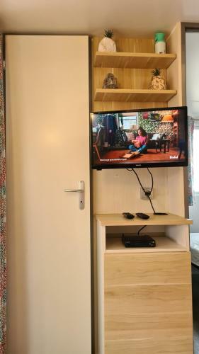 Mobil Home La Licorne Camping Nous Dormant