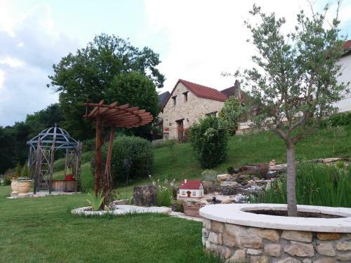 Hillside Park Dordogne