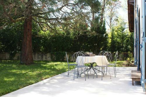Ch�teau De Grenier Gite