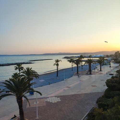 Apartamento Grand Studio Bord de Mer- Acc�s Direct Aux Plages