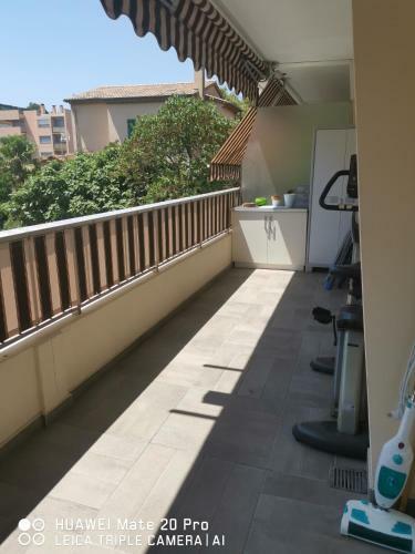Apartamento App 2 Pi�ces Port de Saint Laurent Du Var