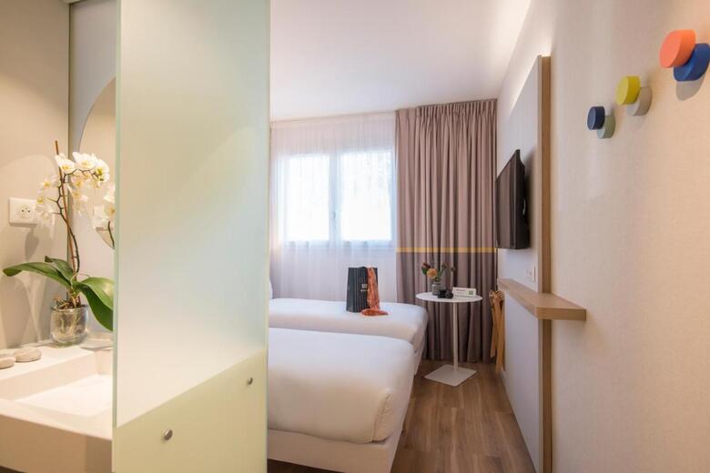 Hotel Ibis Styles Nice Cap 3000