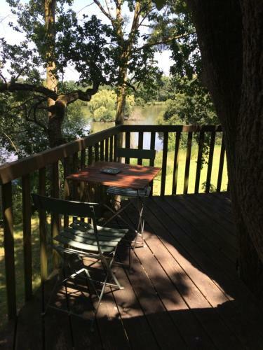 Bed & Breakfast Cabanes Et Chambre � La Bernardiere