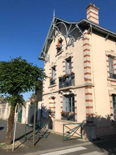 Bed & Breakfast Chambre D?h�tes Citadine Bleu Or