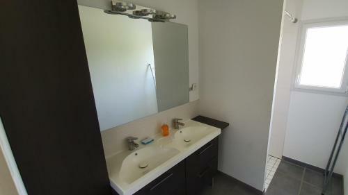 Maison En Bri�re