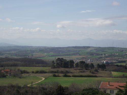 Domaine Des Cigales, G�te Les C�dres