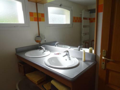 Hostal Grange Dimiere