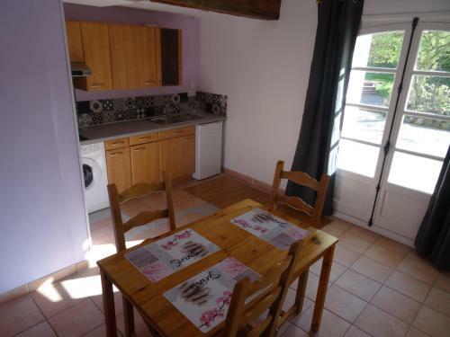 Hostal Grange Dimiere