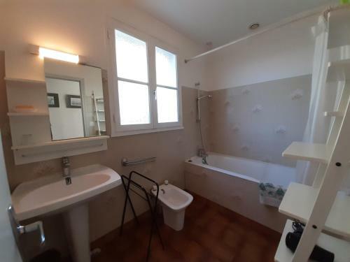 Maison St Martin De R�