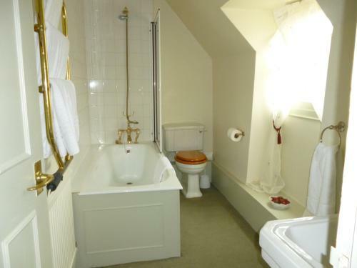 The Golden Pheasant Hotel