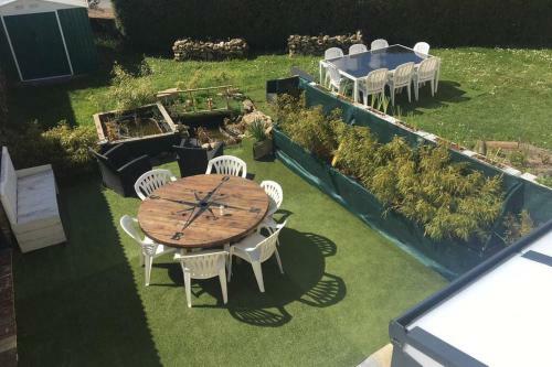 Magnifique Maison 80m� Avec Ext�rieur