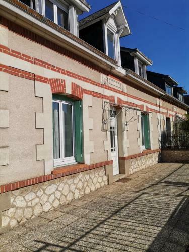 Grande Maison de Ville 120m2 5 Chambres